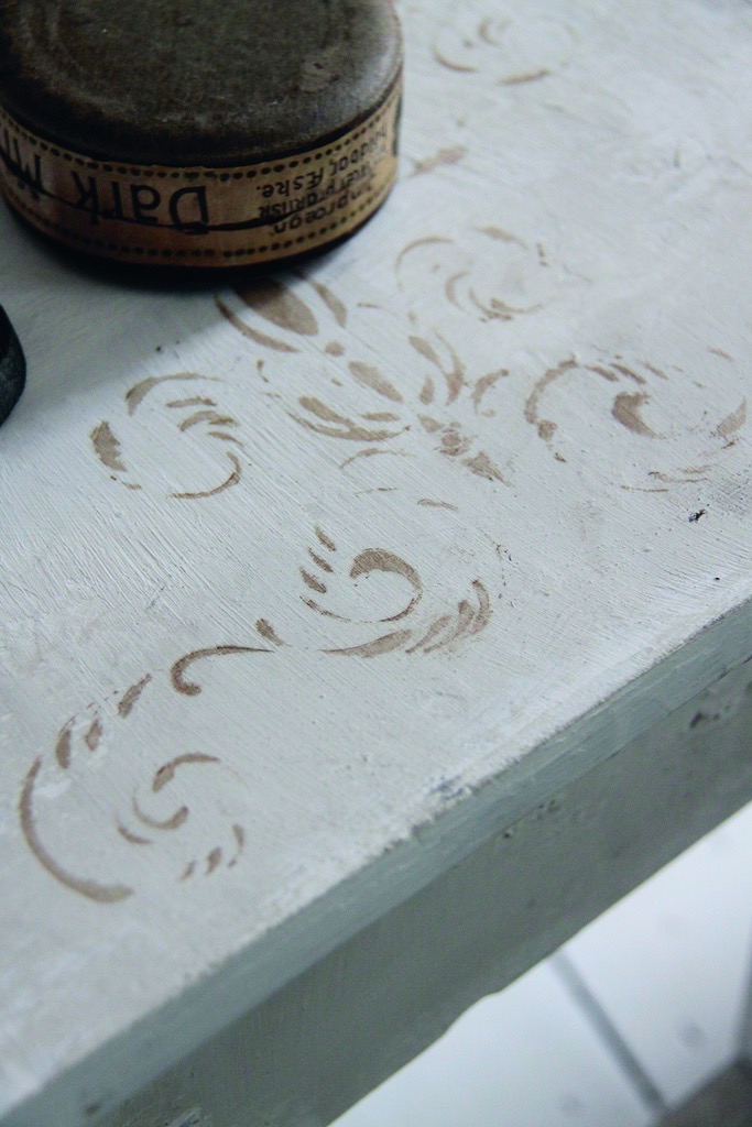 Vintage Paint stencil- 3D - Oblong flower